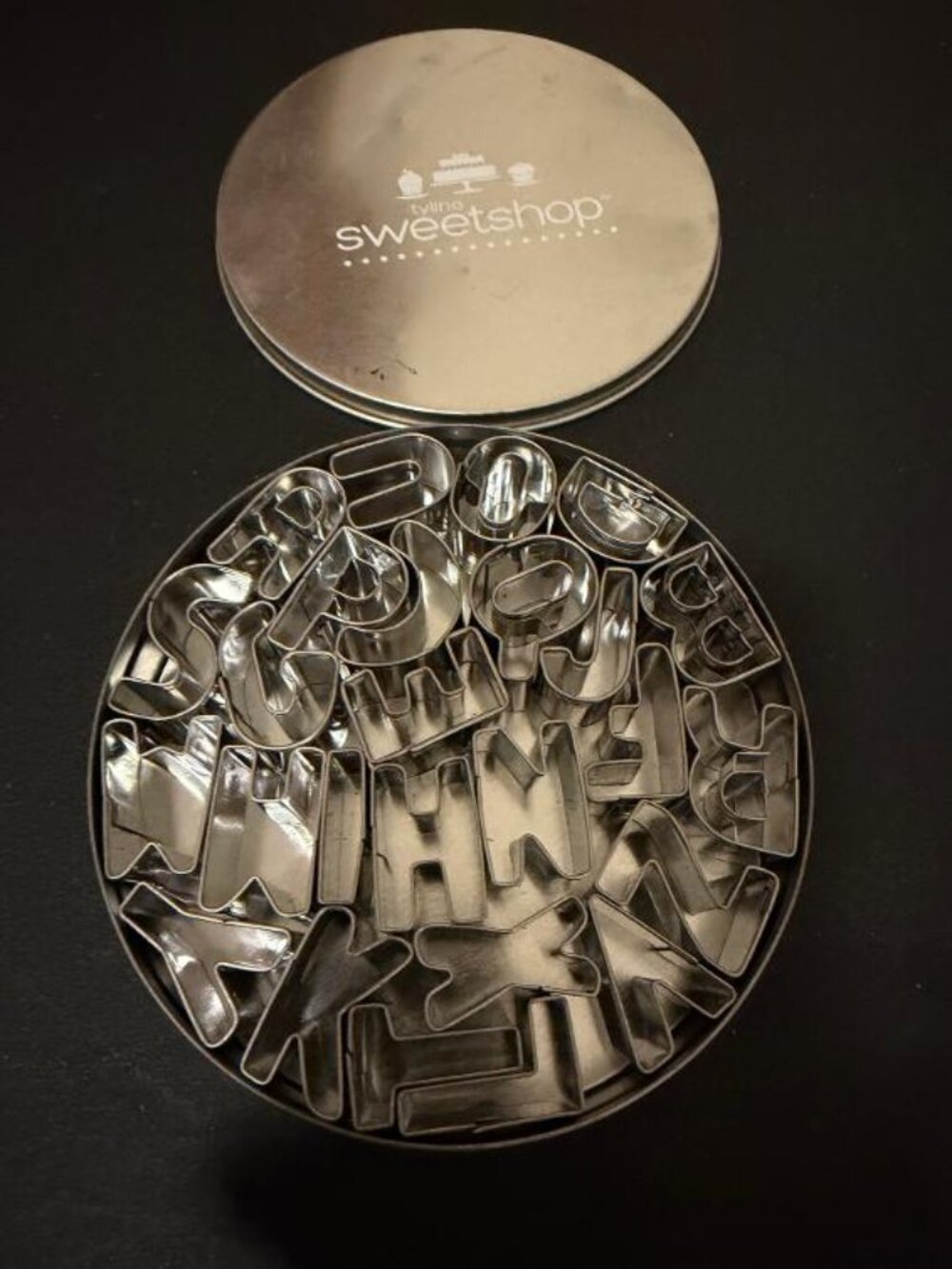 Sweetshop Tylina Mini 1" Alphabet Cookie Cutters 26 Pieces -Lot82-31